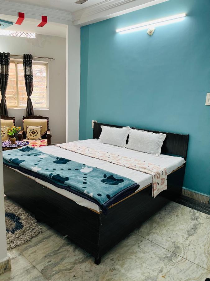 Tiwari G Home Stay Ujjain Luaran gambar