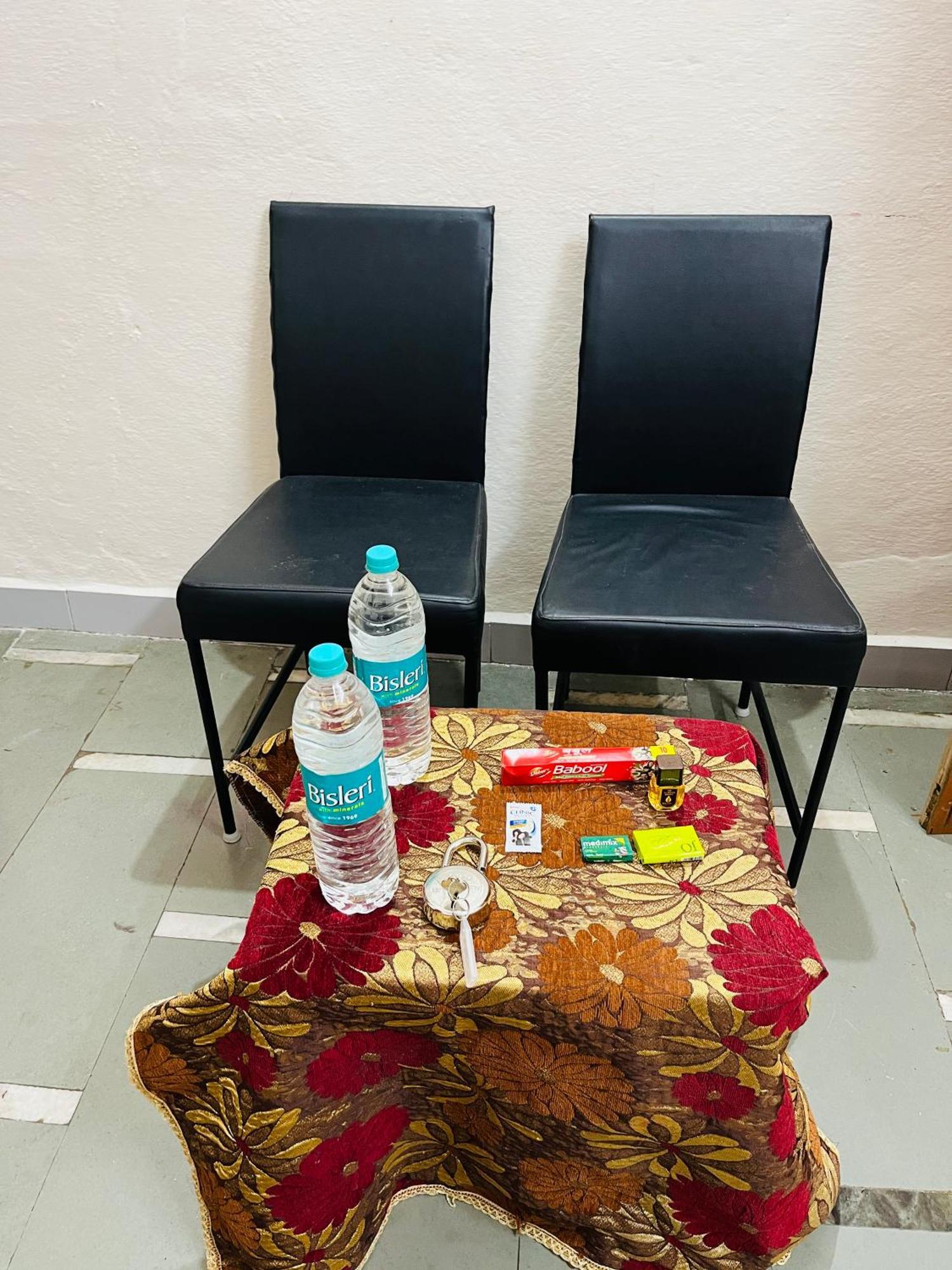 Tiwari G Home Stay Ujjain Luaran gambar